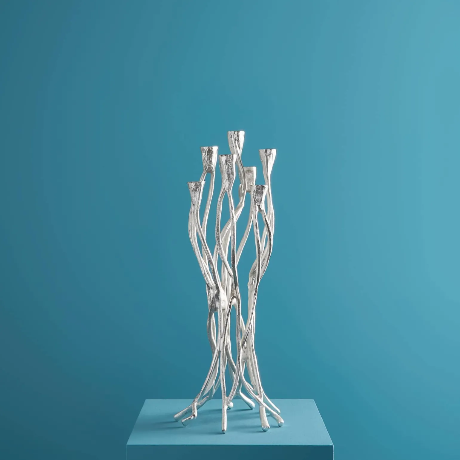 Bougeoir Roots, argent, aluminium, fait main, 25x22x63,5 cm