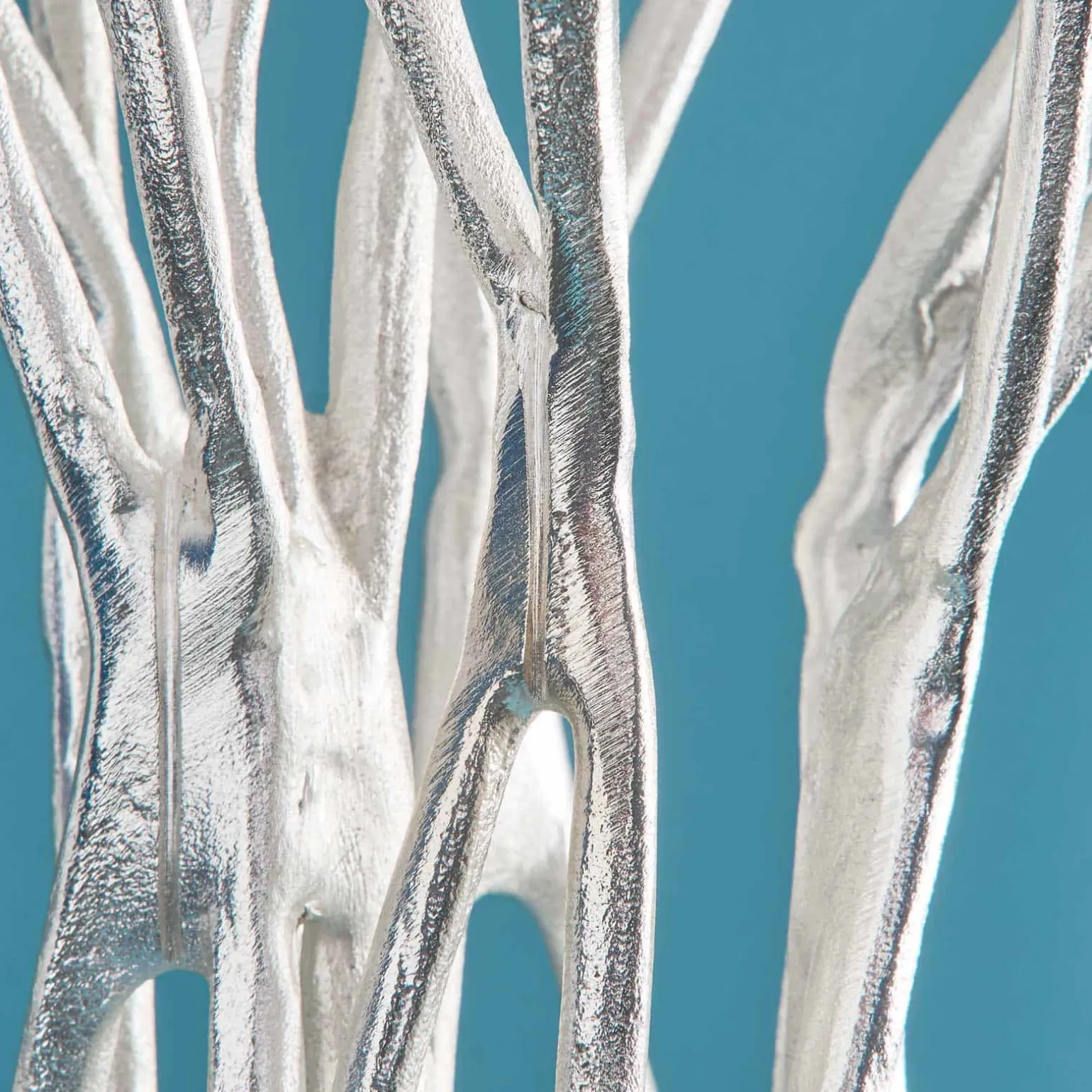 Bougeoir Roots, argent, aluminium, fait main, 25x22x63,5 cm