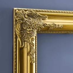 Cadre baroque, or