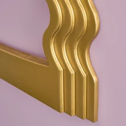 Cadre Waves, or