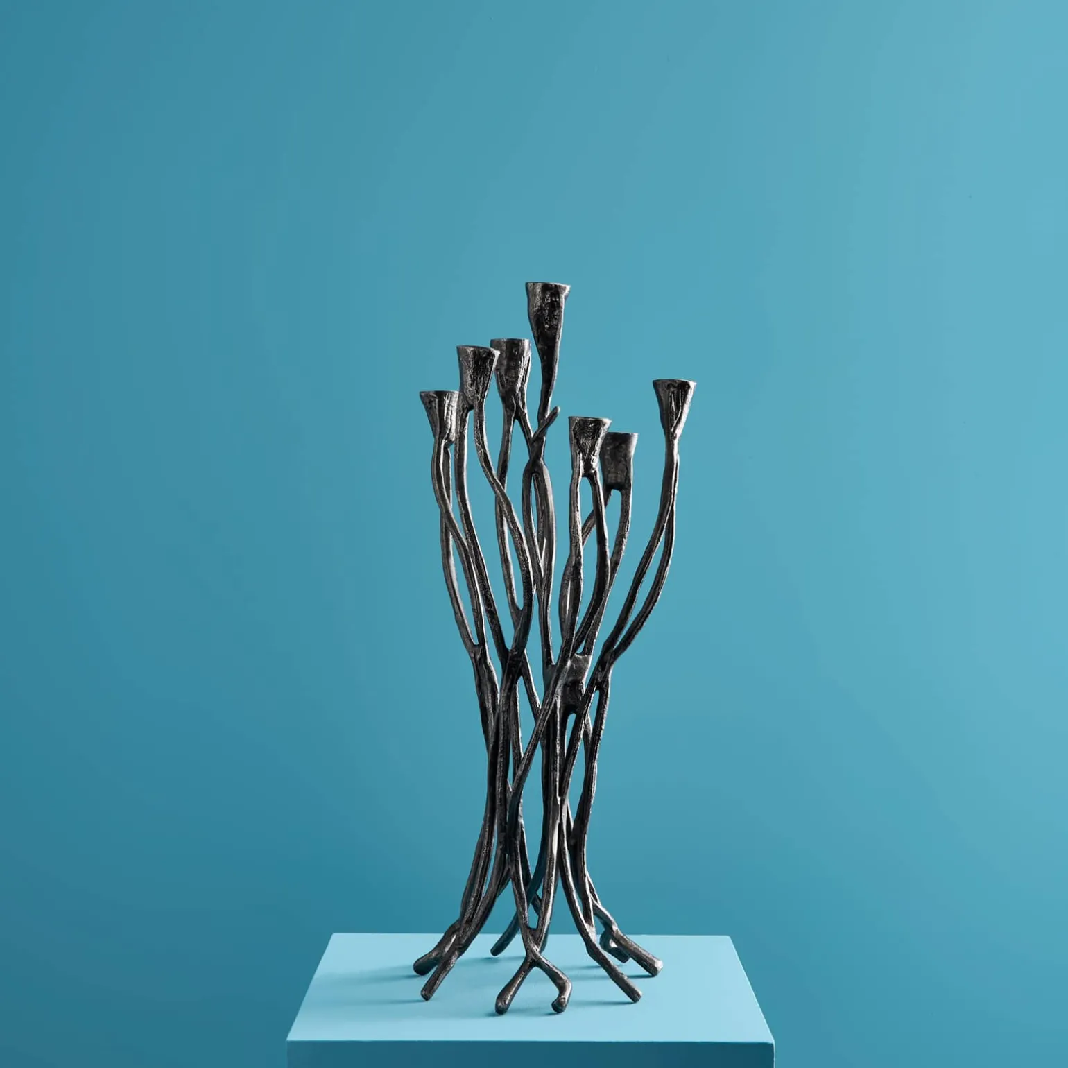 Chandelier Roots, noir, aluminium, fait main, 25x22x63,5 cm