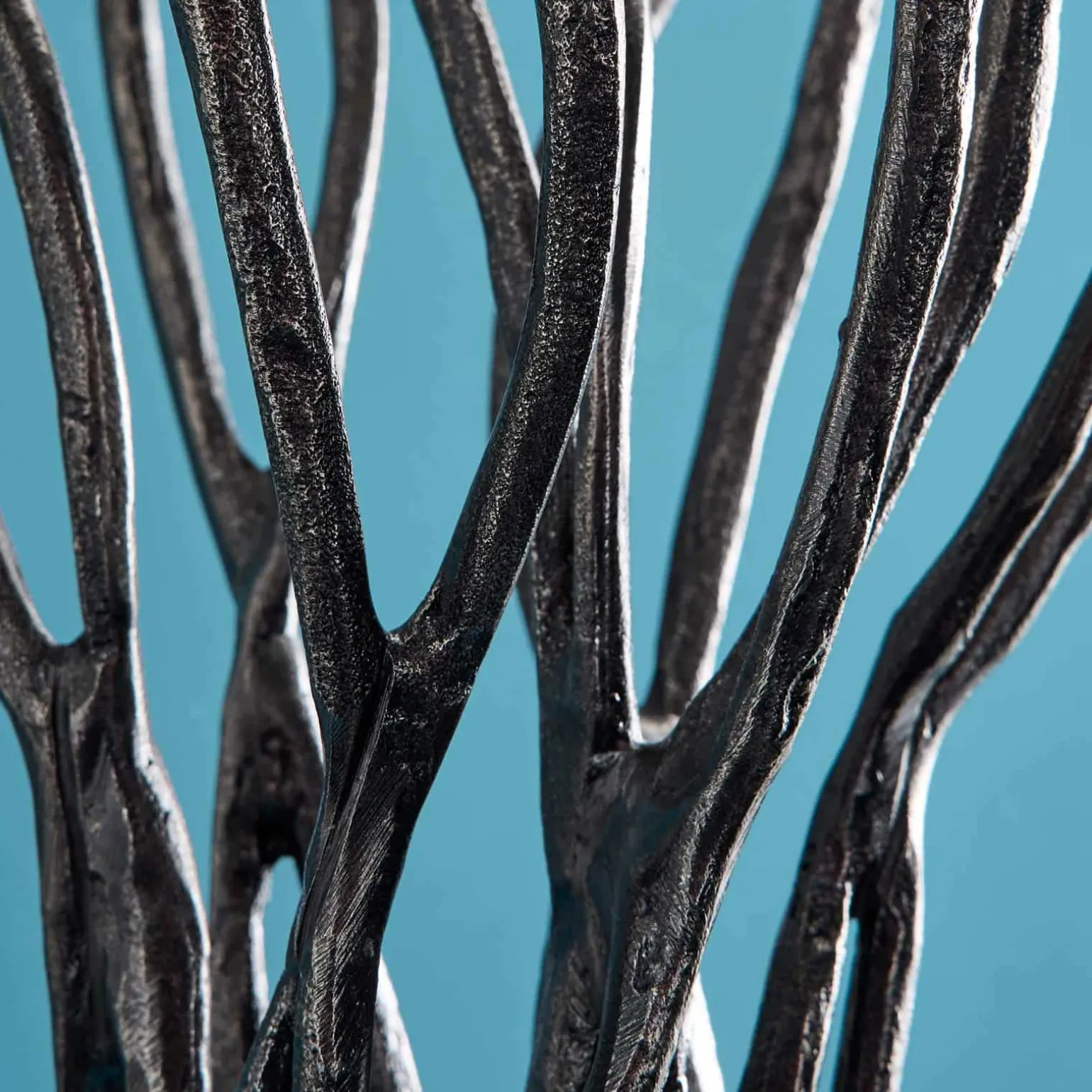 Chandelier Roots, noir, aluminium, fait main, 25x22x63,5 cm