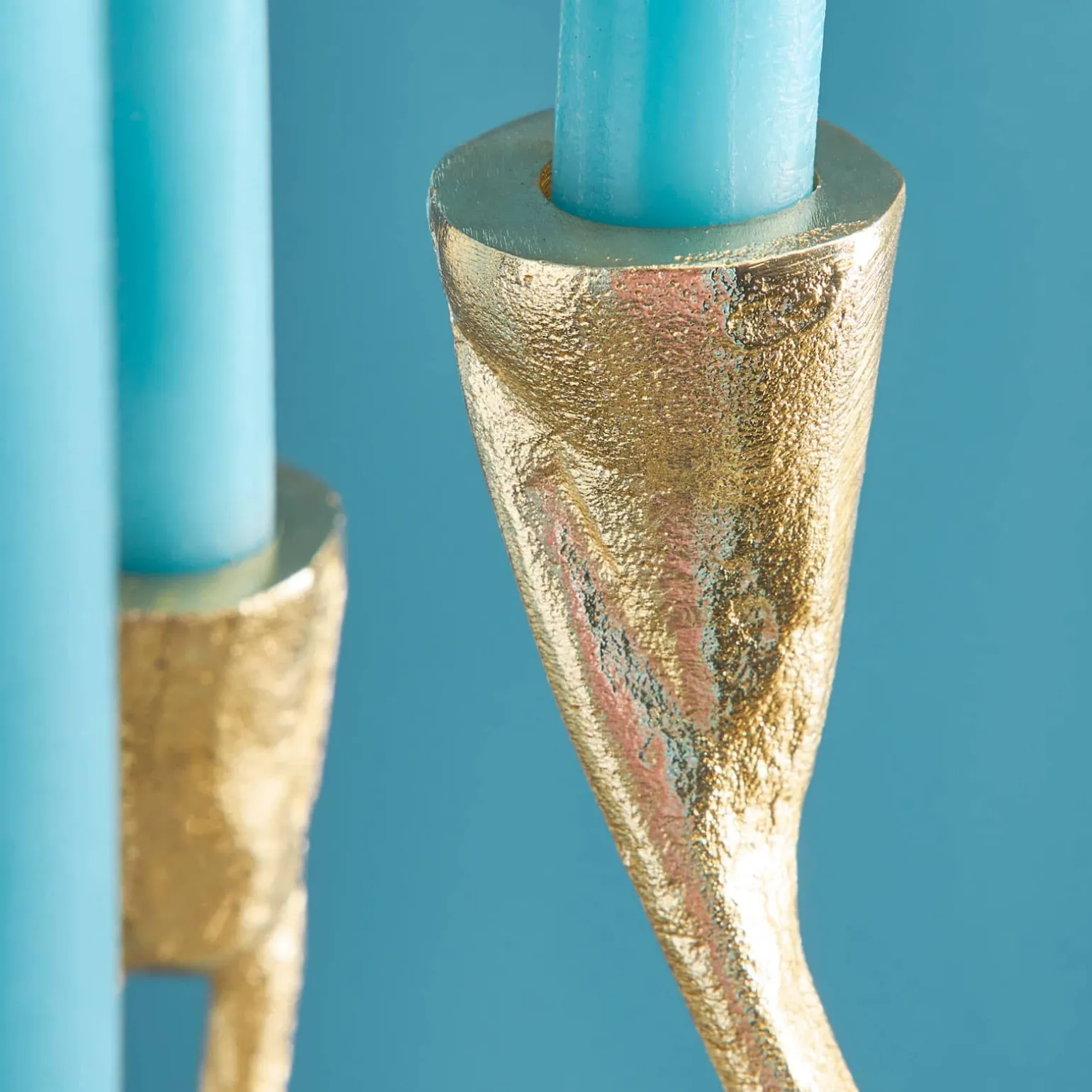 Chandelier Roots, or, aluminium, fait main, 25x22x63,5 cm