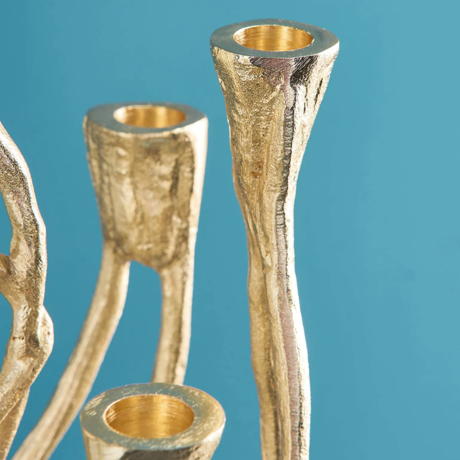 Chandelier Roots, or, aluminium, fait main, 25x22x63,5 cm