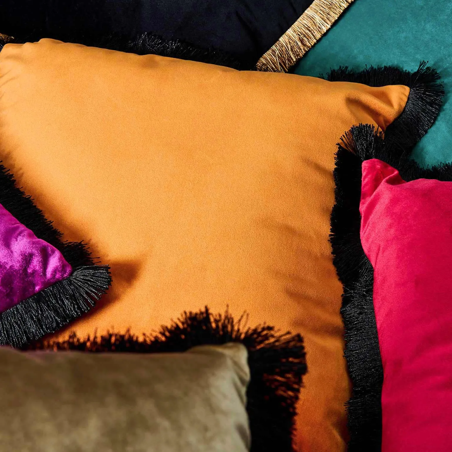 Coussin en velours Velvet Cushion, orange-noir