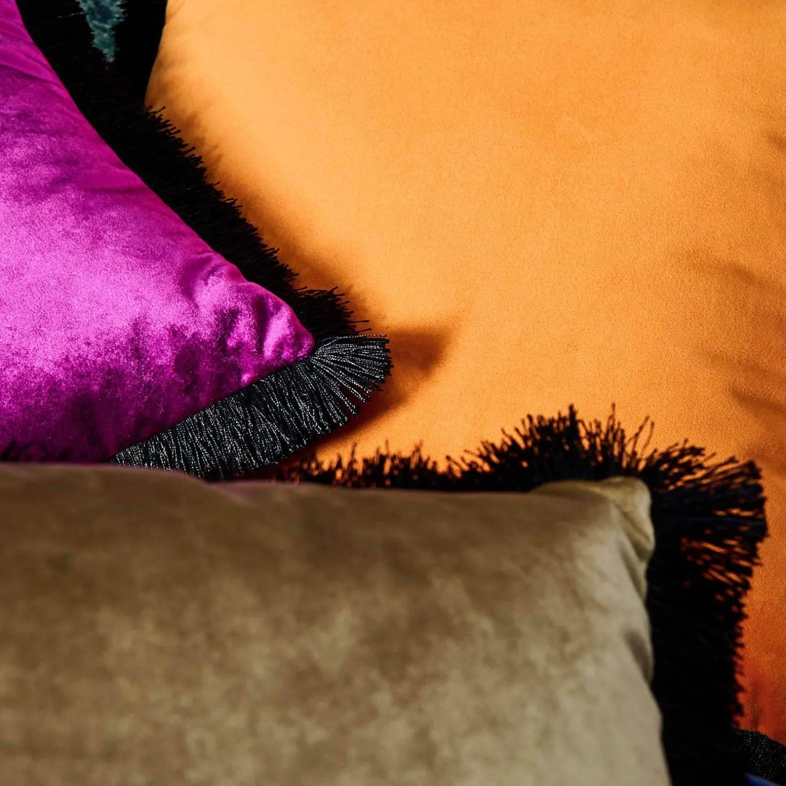 Coussin en velours Velvet Cushion, orange-noir