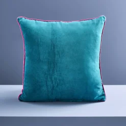 Coussin Lotte, vert avec motif floral coloré