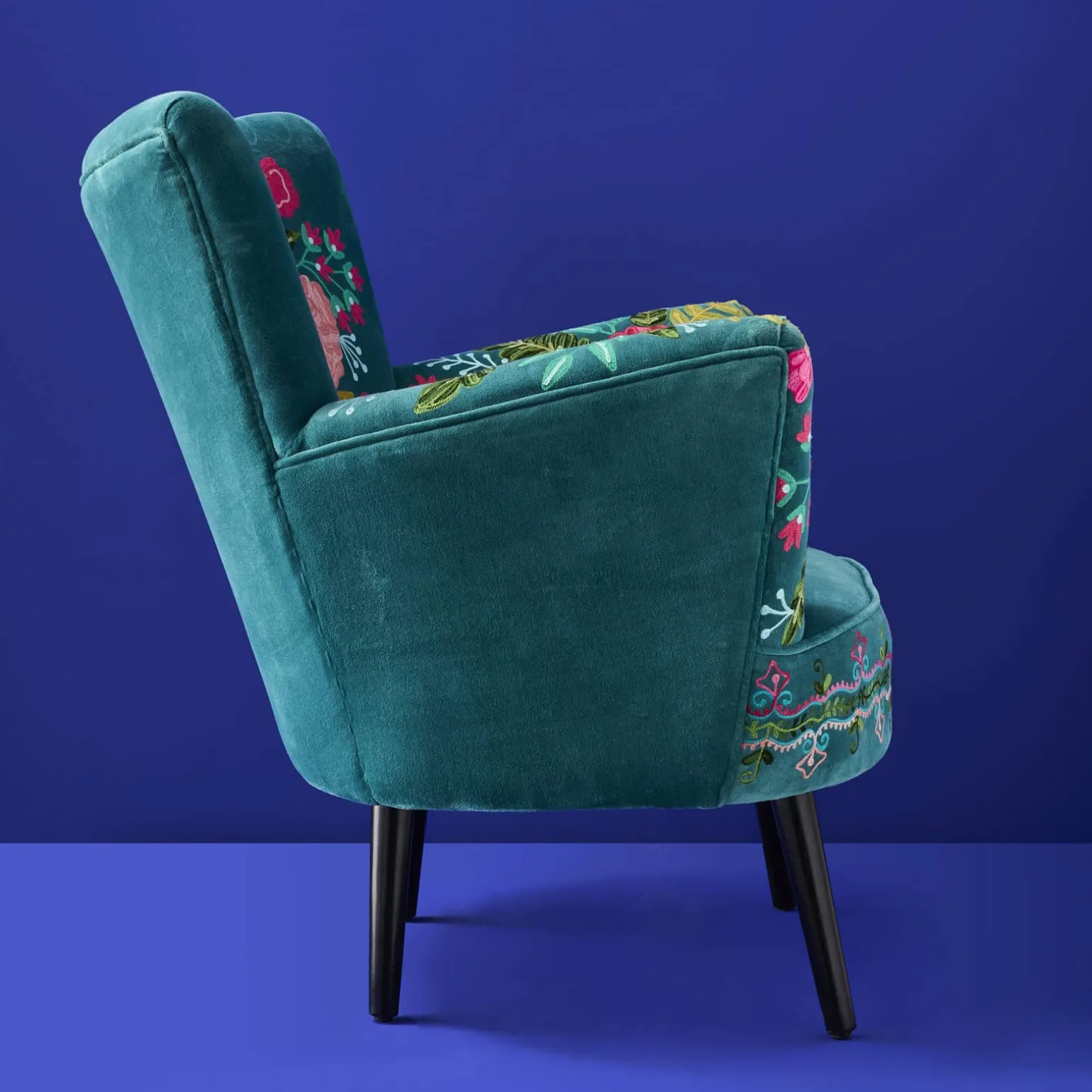 Fauteuil en Velours avec Motif Floral Frida, Turquoise, Brodé à la Main