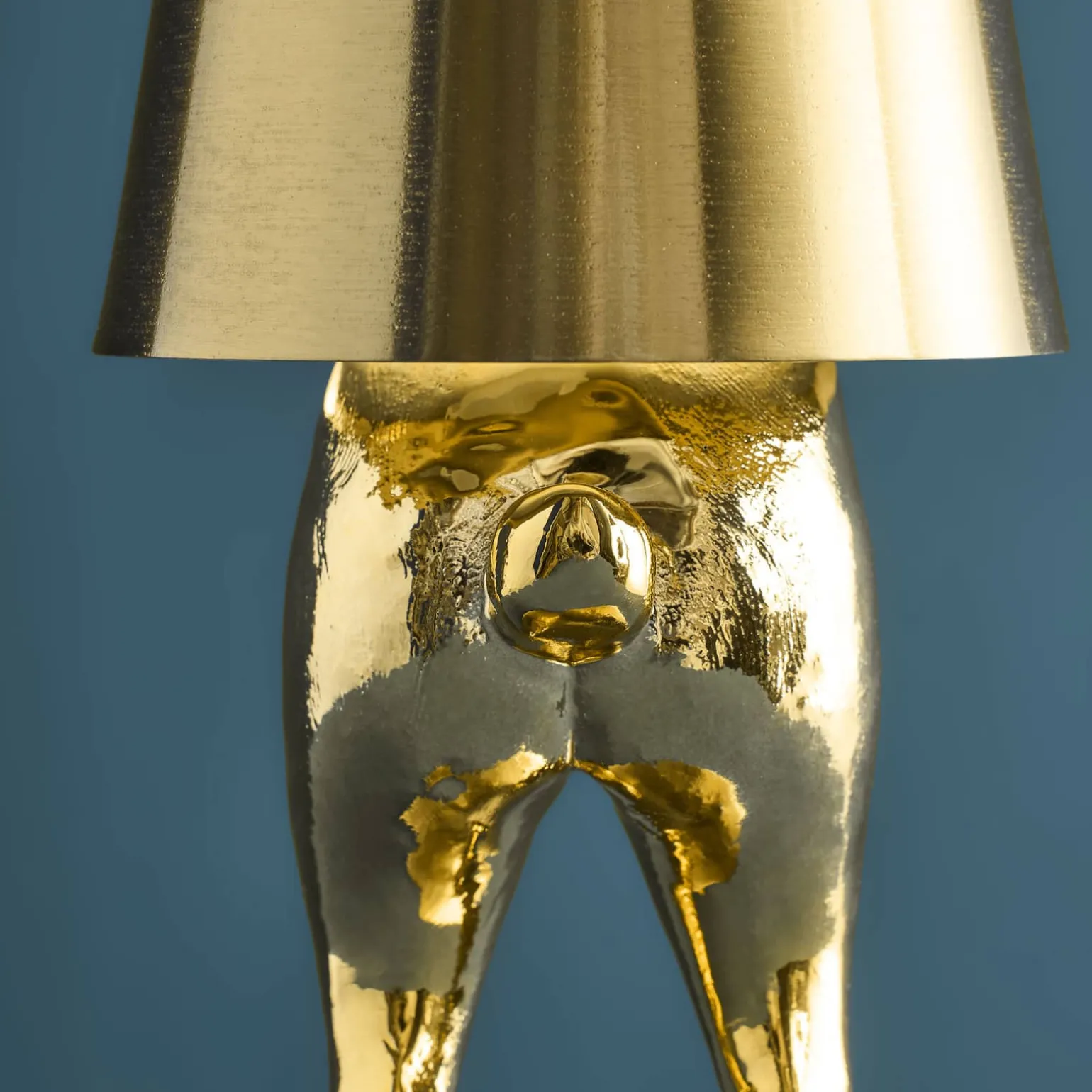 Lampe de Table Lapin LED Hiding Rabbit, or brillant
