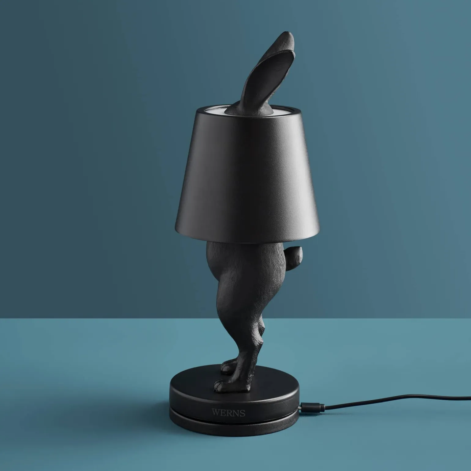 Lampe de Table Lapin LED Hiding Rabbit, noir mat