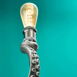 Lampe de table poulpe Otto Octopus, argent