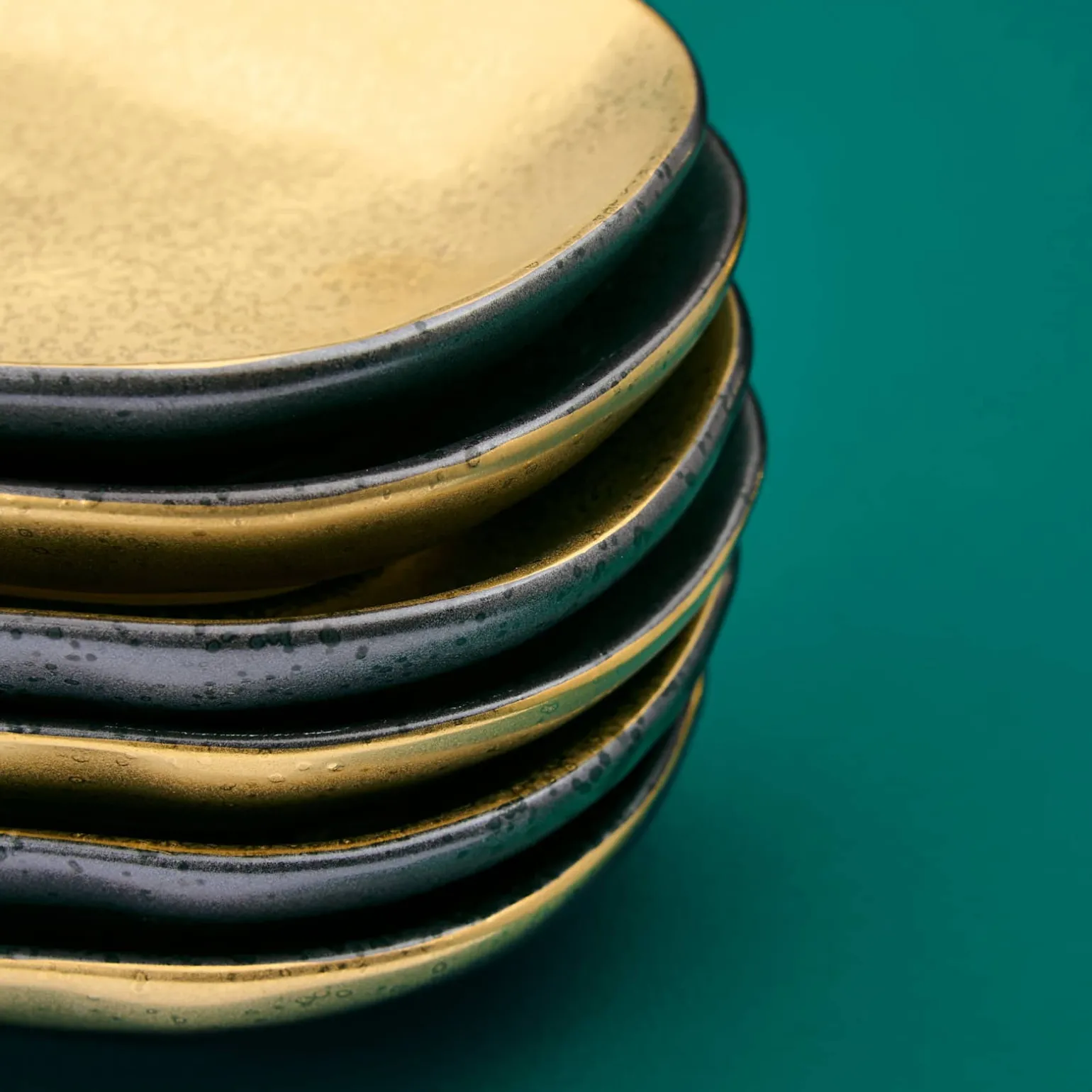 Lot de 6 assiettes Ceylon, ovales, noir-or