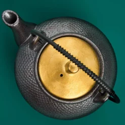 Théière Ceylon, noir-or
