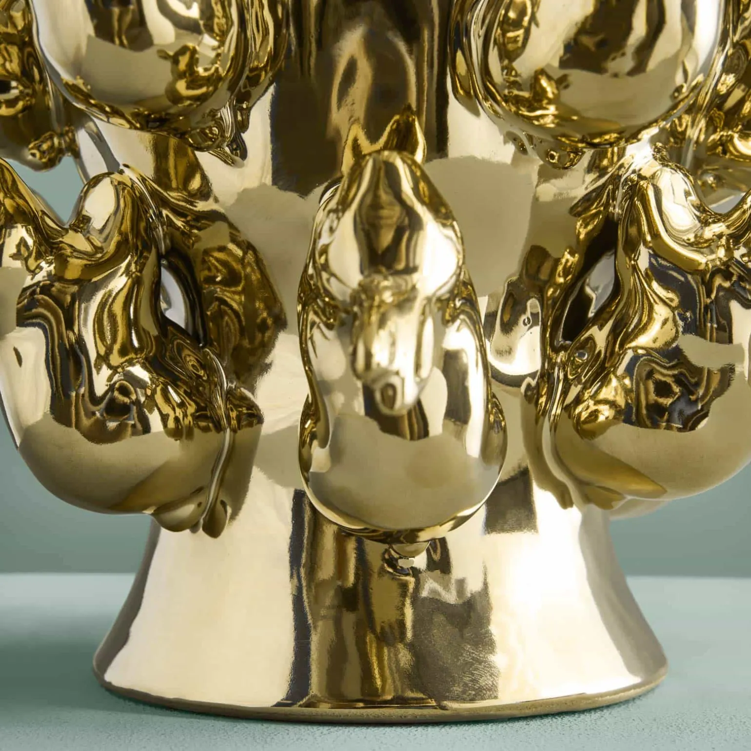 Vase avec des lapins Rabbits, or